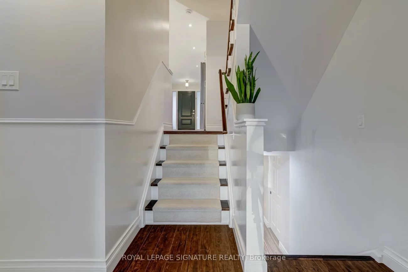 28, Tivoli, Guildwood, Toronto