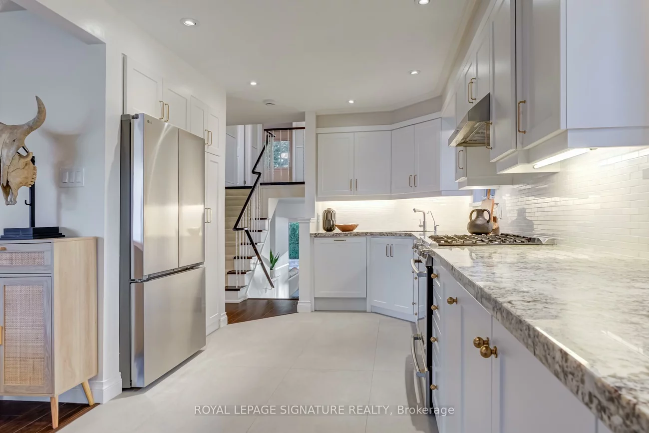 28, Tivoli, Guildwood, Toronto