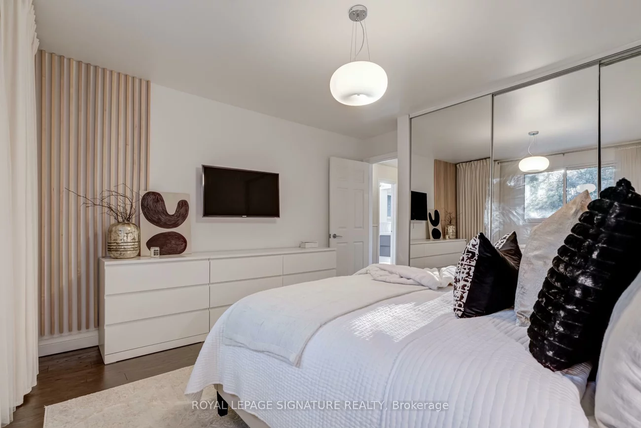 28, Tivoli, Guildwood, Toronto