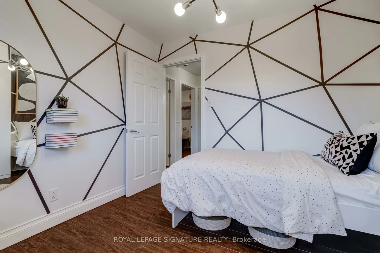 28, Tivoli, Guildwood, Toronto