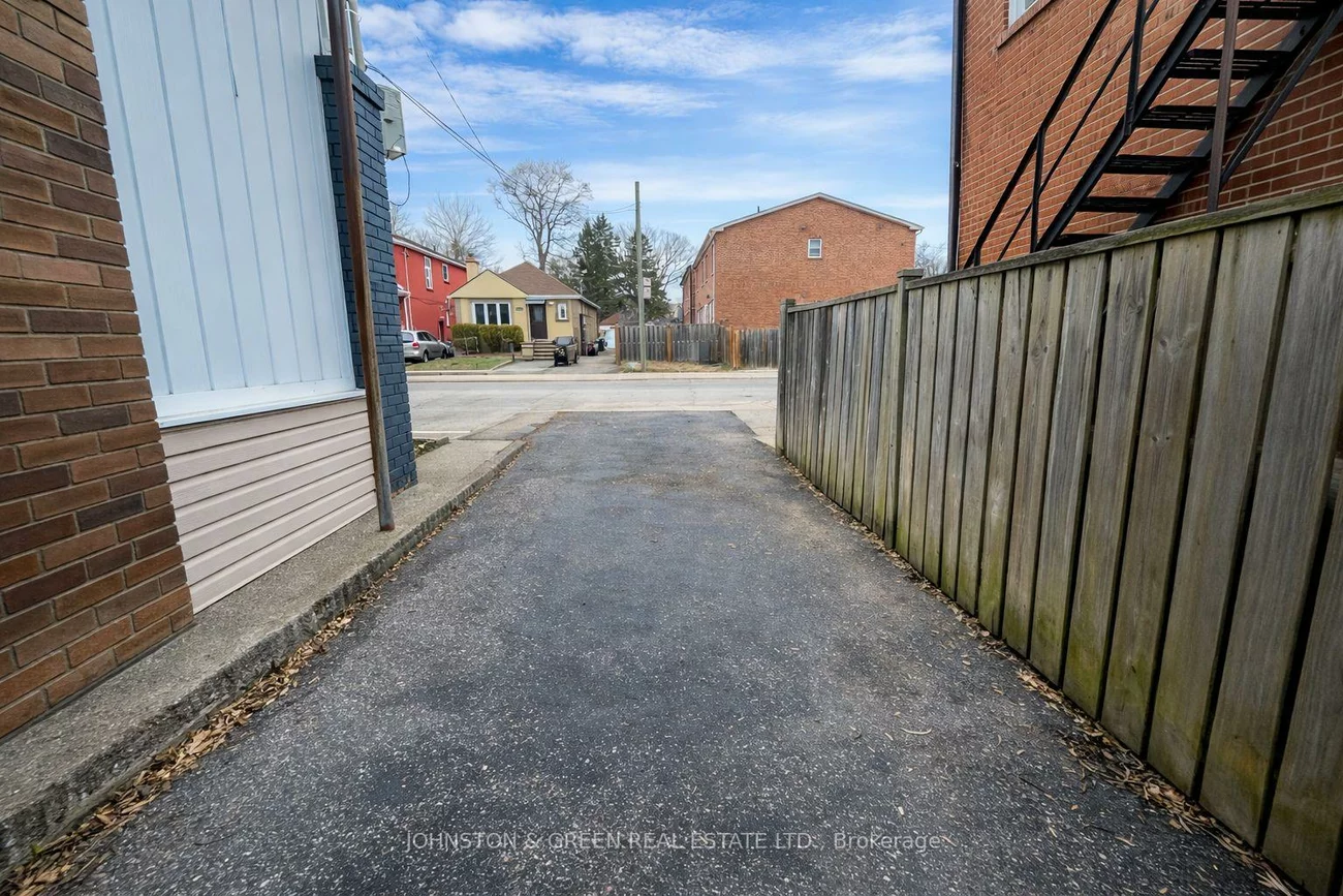 154, Glebemount, Danforth Village-East York, Toronto