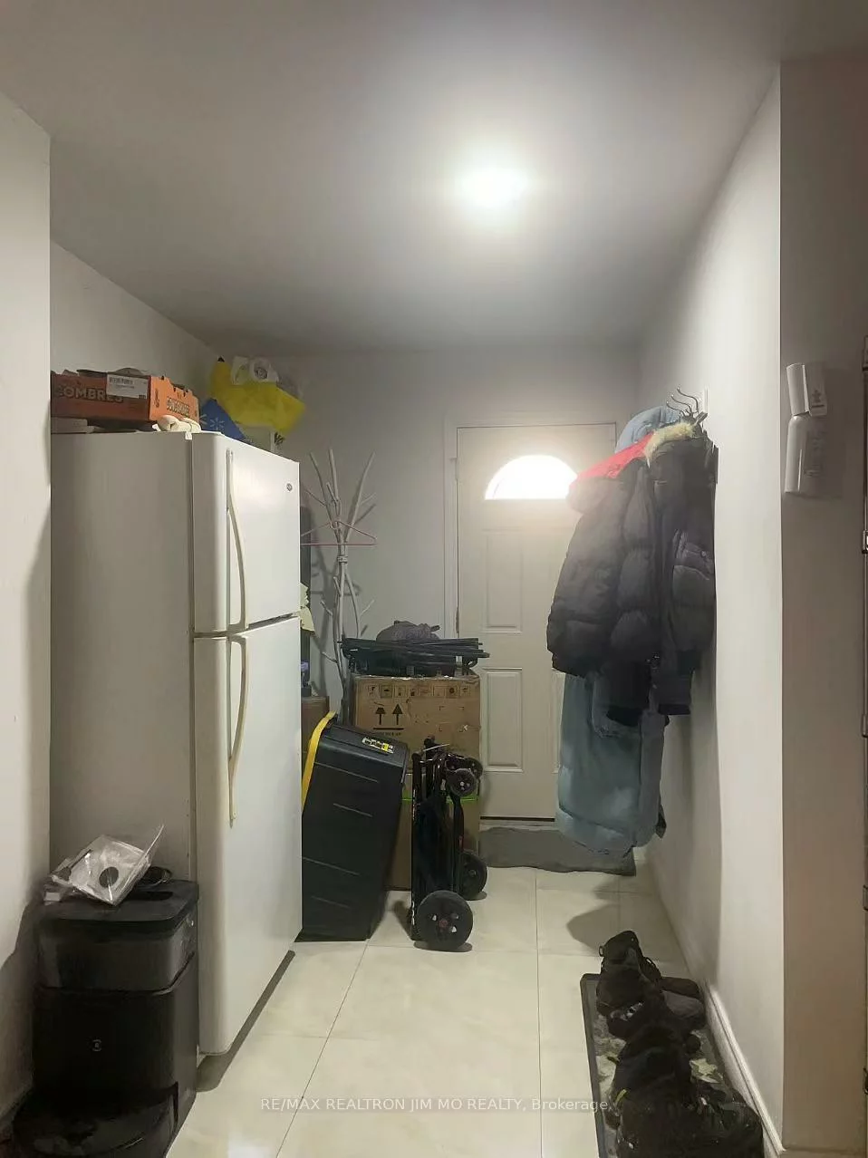 4, Longbow, Steeles, Toronto