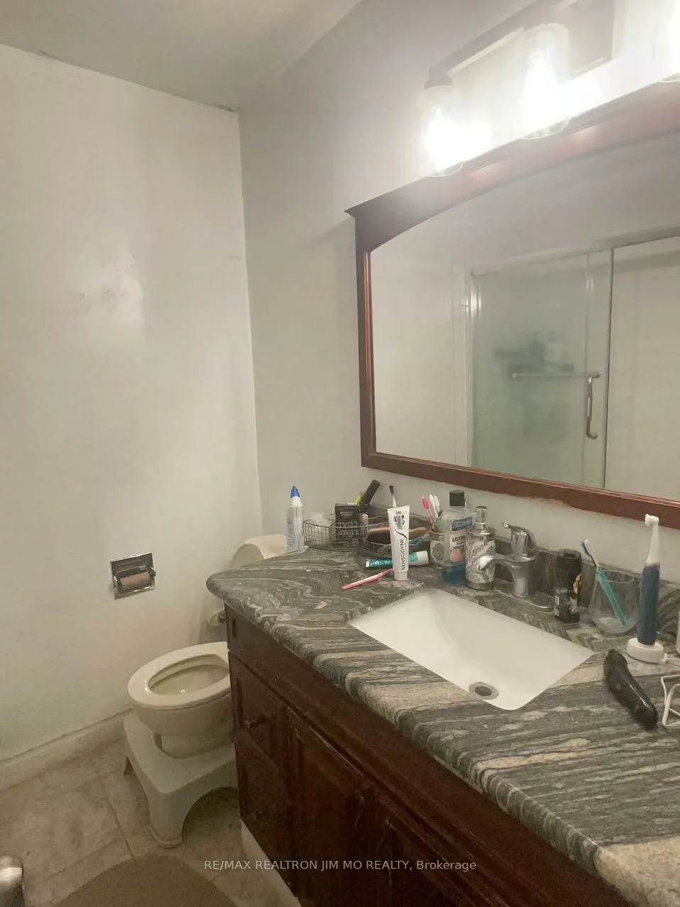 4, Longbow, Steeles, Toronto