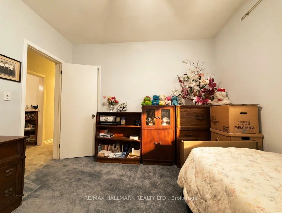 51, Alton, South Riverdale, Toronto