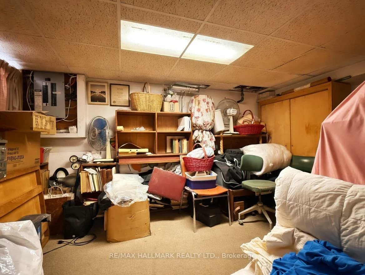 51, Alton, South Riverdale, Toronto