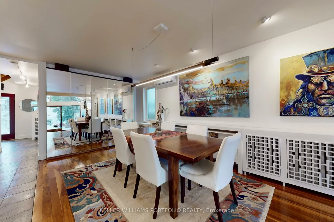 22, Pitt, Clairlea-Birchmount, Toronto