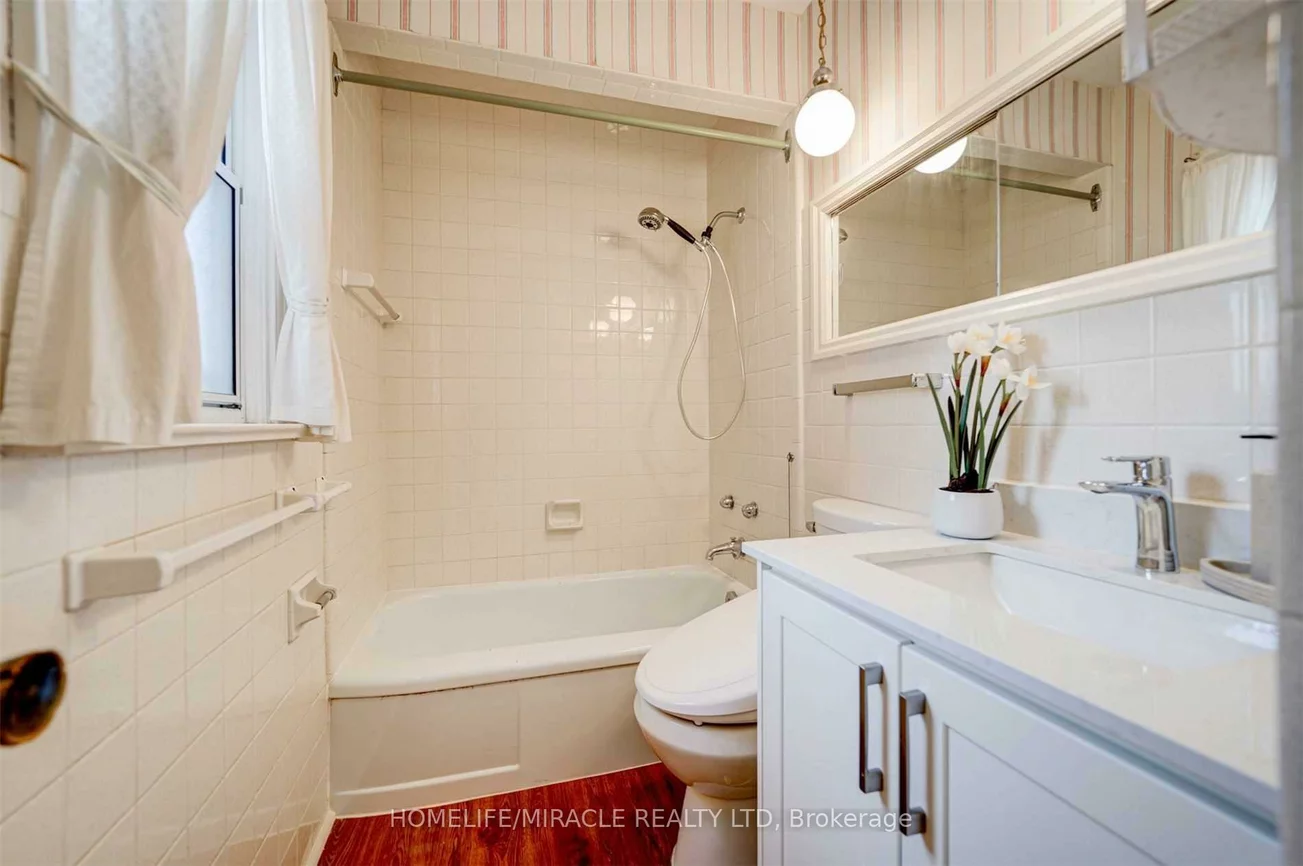 10, Sundridge, Clairlea-Birchmount, Toronto