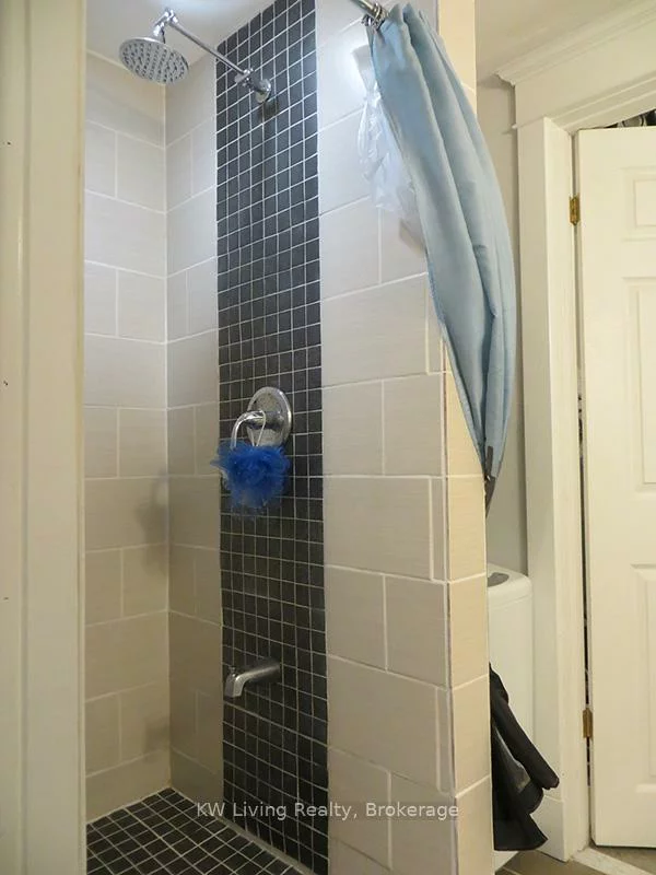 928, Broadview, Playter Estates-Danforth, Toronto