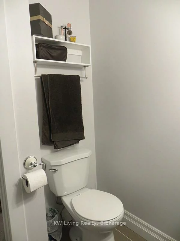 928, Broadview, Playter Estates-Danforth, Toronto