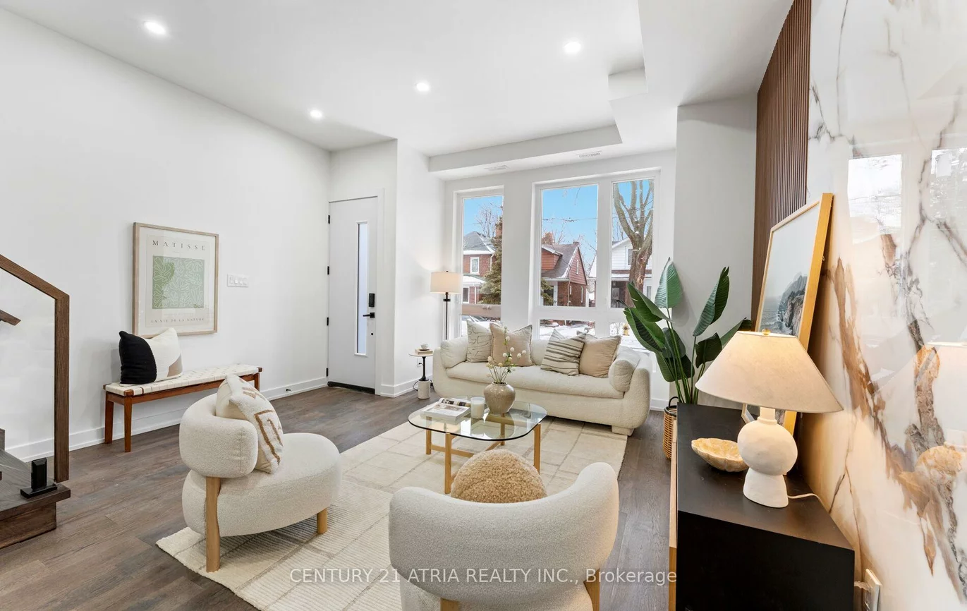 65, Crewe, Woodbine-Lumsden, Toronto