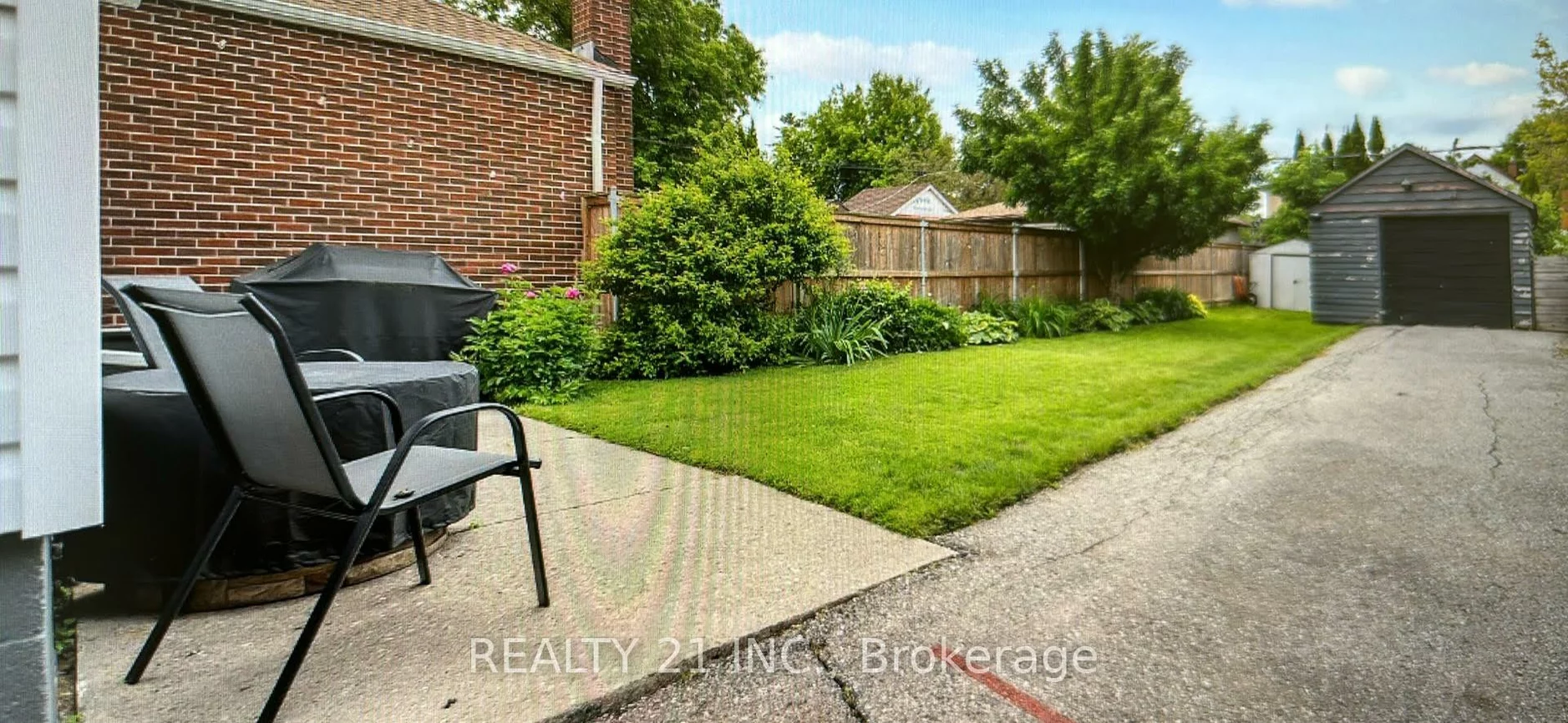 60, Phillip, Birchcliffe-Cliffside, Toronto