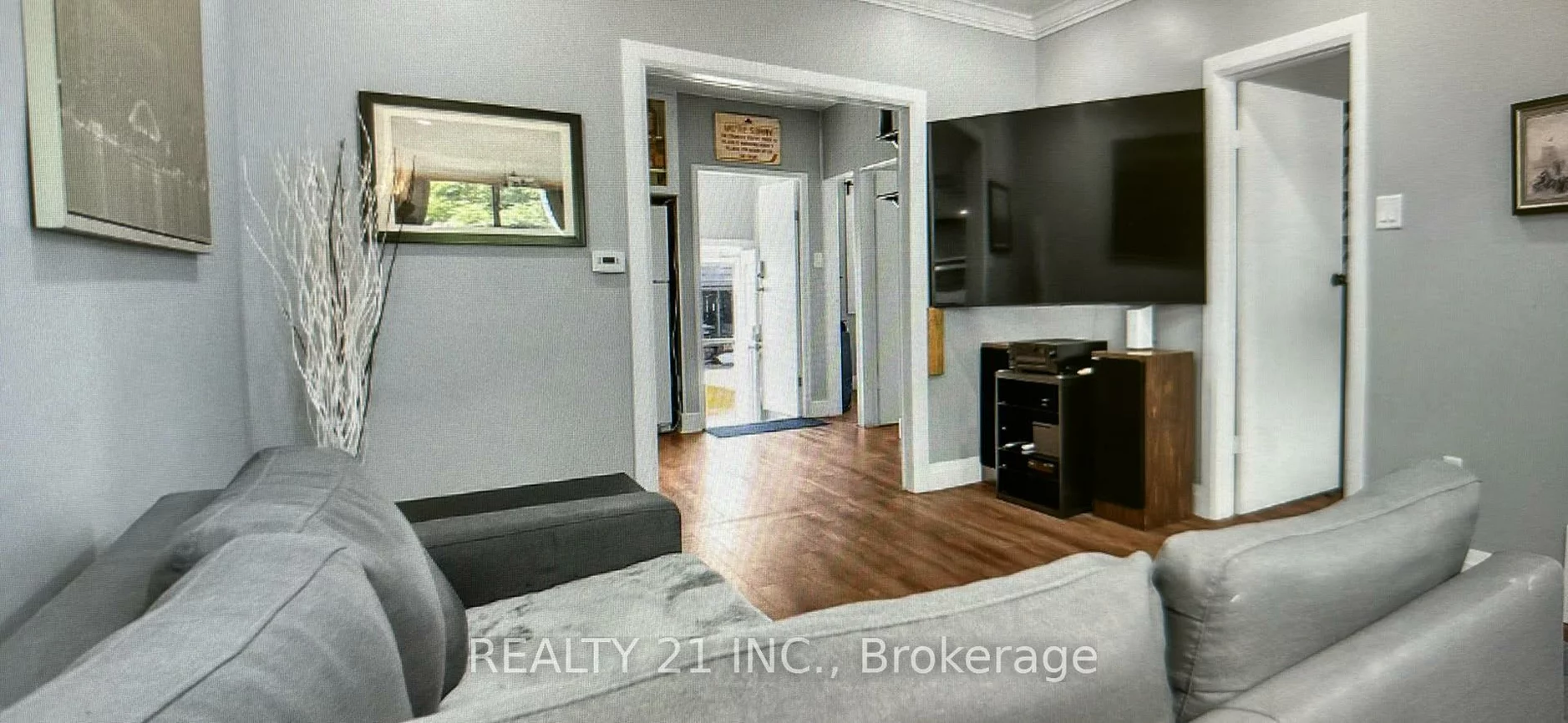 60, Phillip, Birchcliffe-Cliffside, Toronto