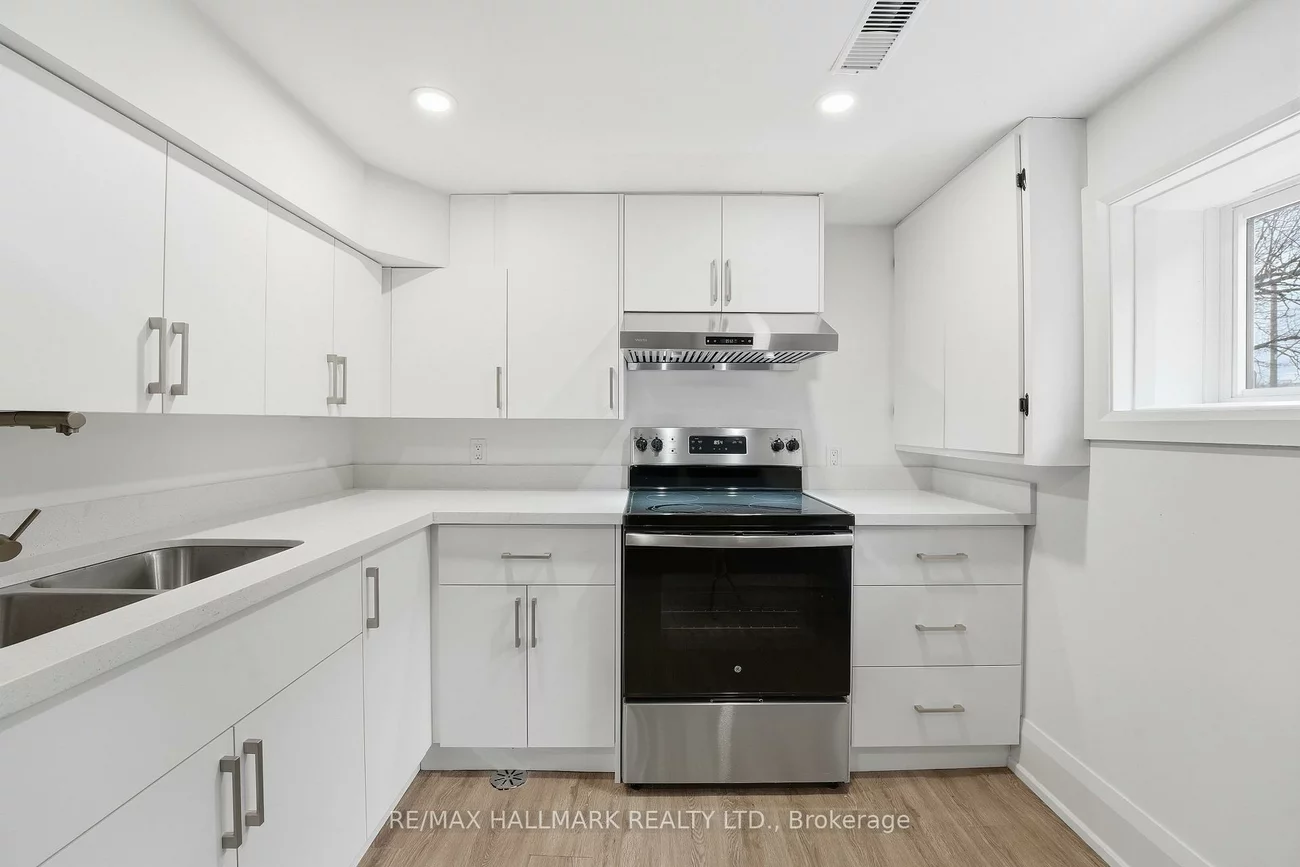 49, Greendowns, Scarborough Village, Toronto