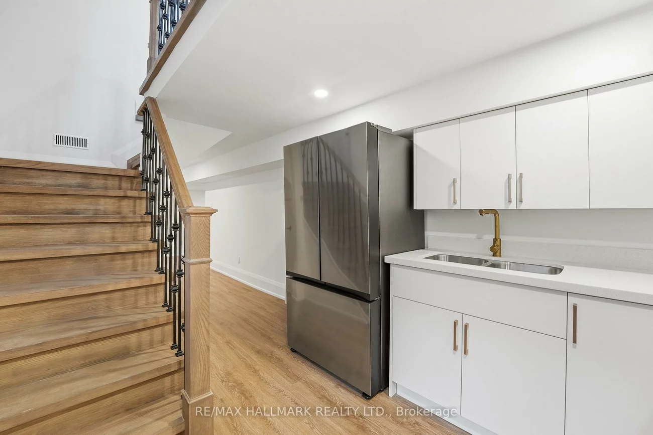 49, Greendowns, Scarborough Village, Toronto