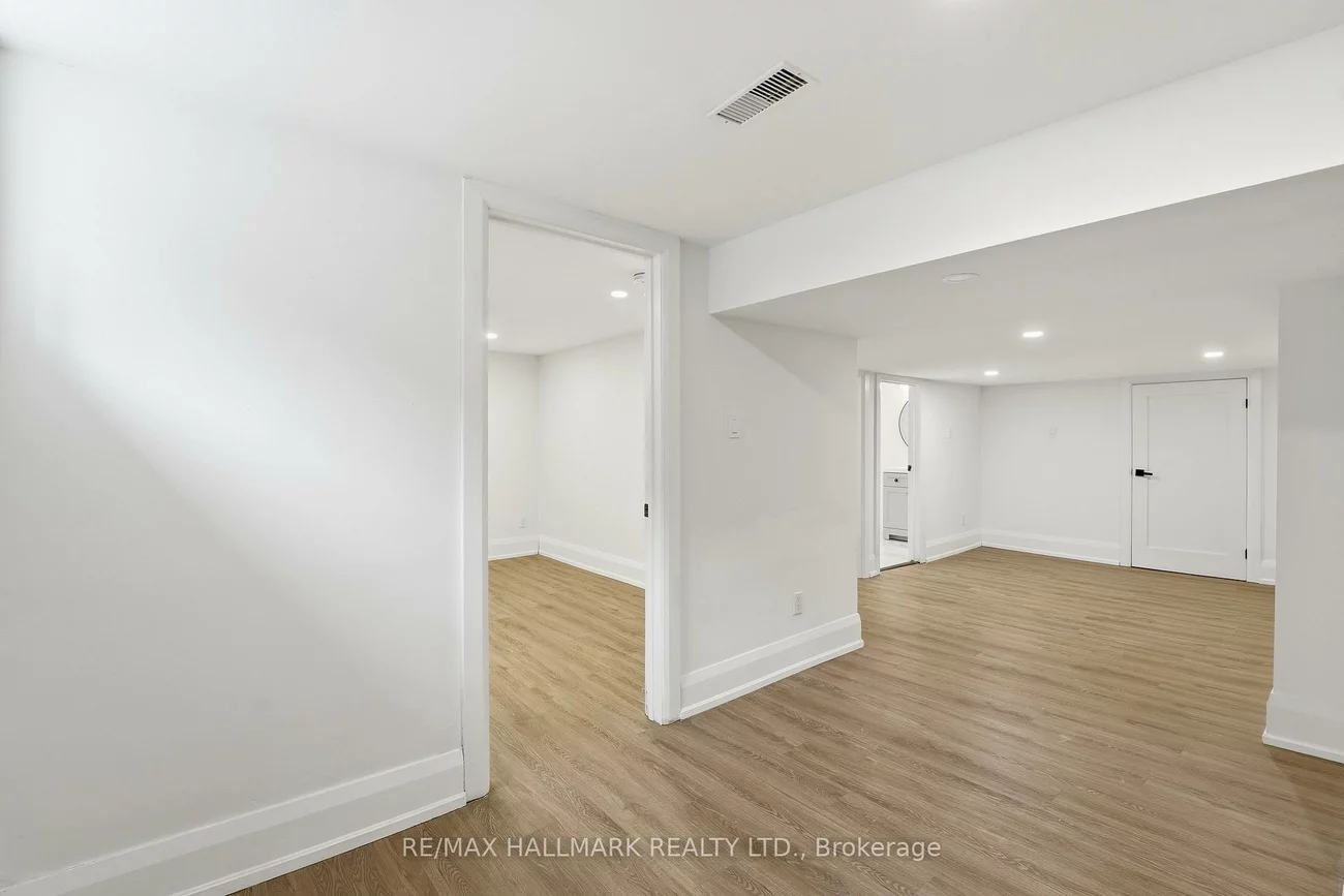 49, Greendowns, Scarborough Village, Toronto