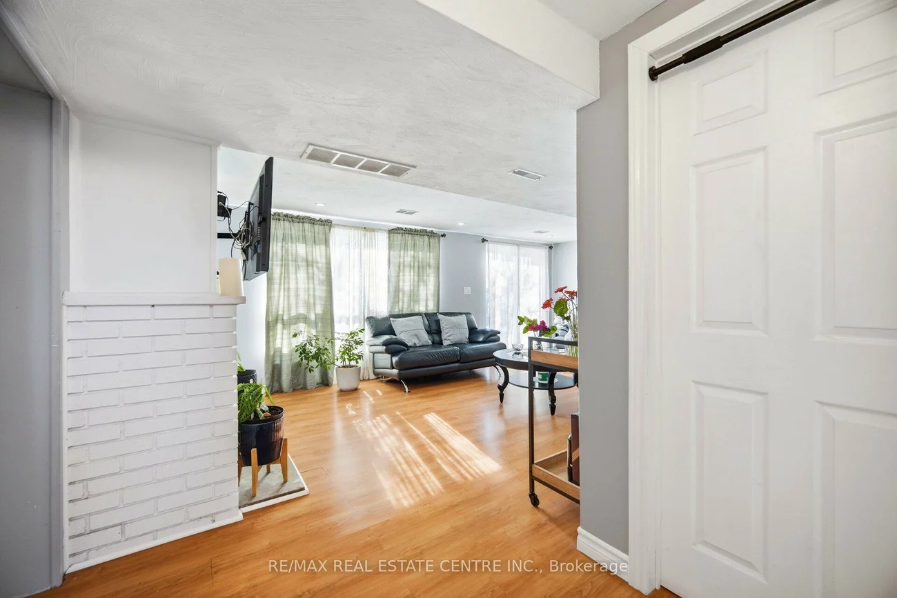 9, Benleigh, Woburn, Toronto