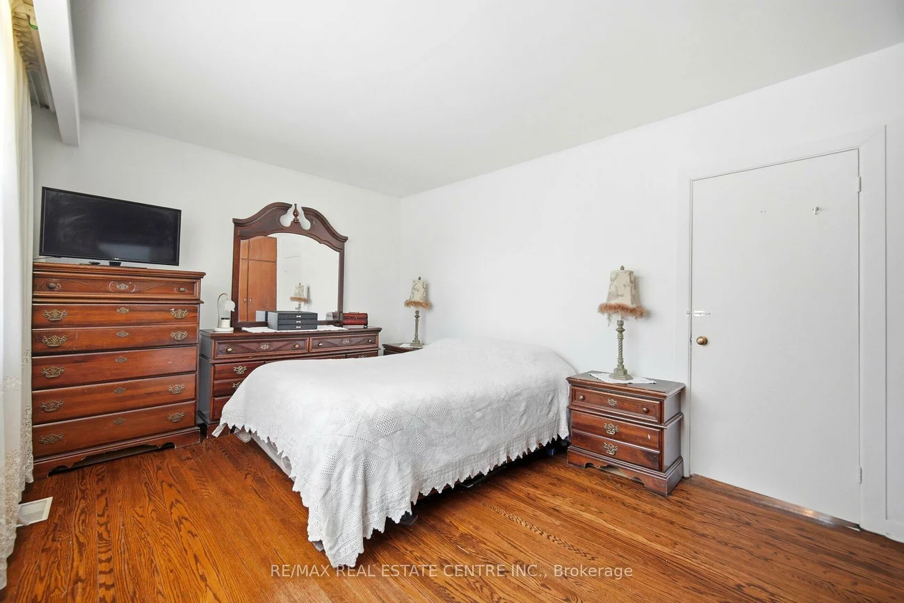 9, Benleigh, Woburn, Toronto