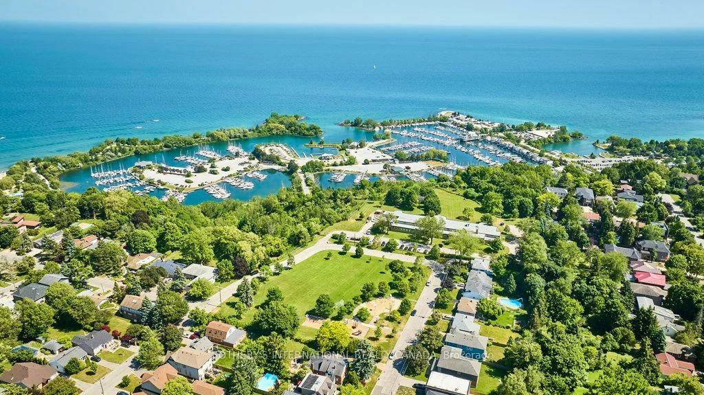 64A, Eastville, Cliffcrest, Toronto