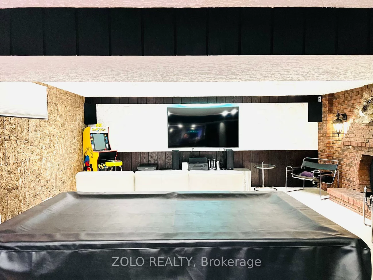 48, Arkona, Tam O'Shanter-Sullivan, Toronto