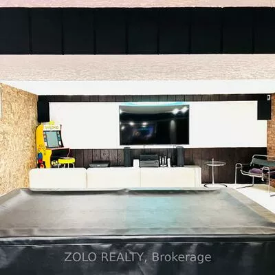 48, Arkona, Tam O'Shanter-Sullivan, Toronto