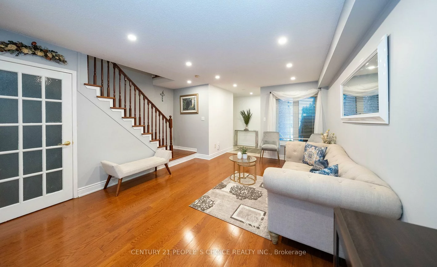 12, Cameron Glen, Centennial Scarborough, Toronto