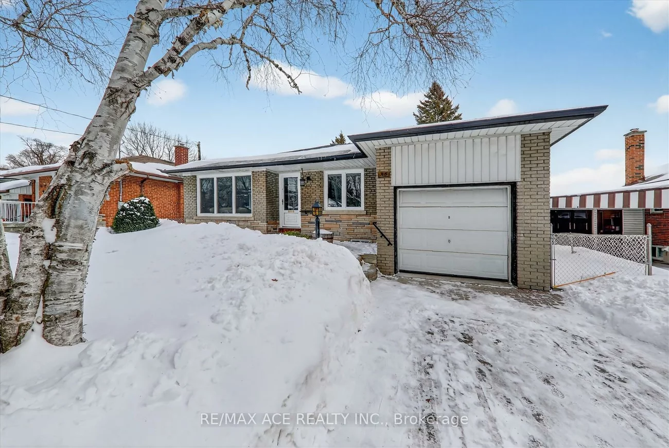 53, Sharbot, Woburn, Toronto