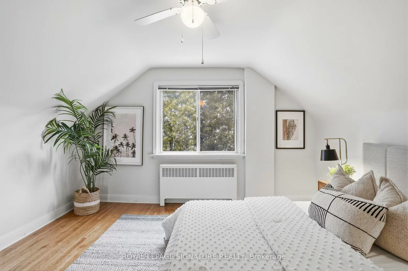 11, Innisdale, Wexford-Maryvale, Toronto