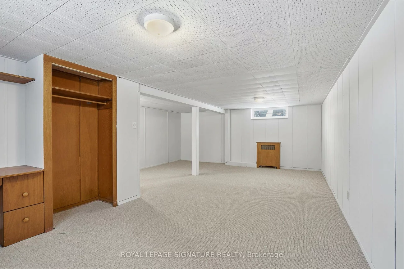 11, Innisdale, Wexford-Maryvale, Toronto