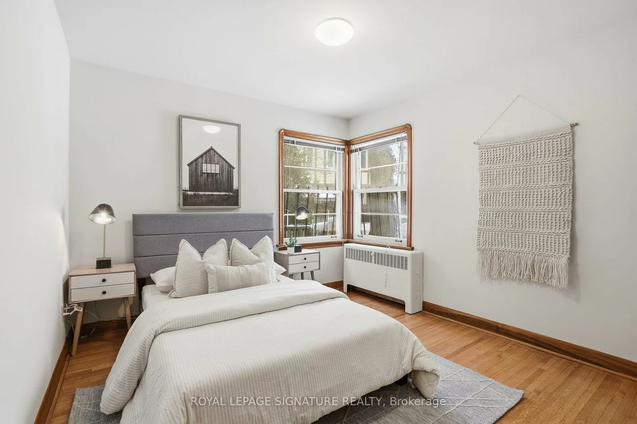 11, Innisdale, Wexford-Maryvale, Toronto