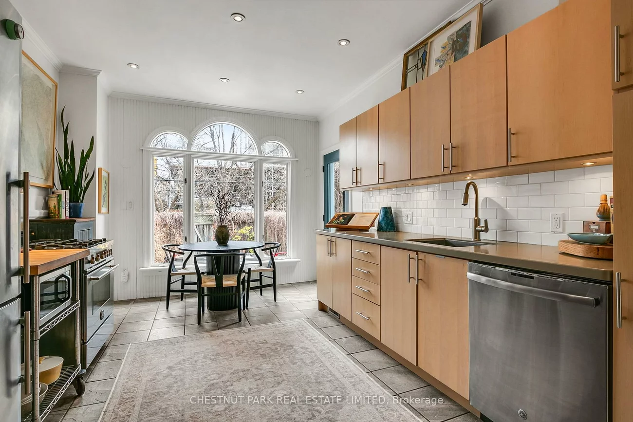 73, Tiverton, South Riverdale, Toronto