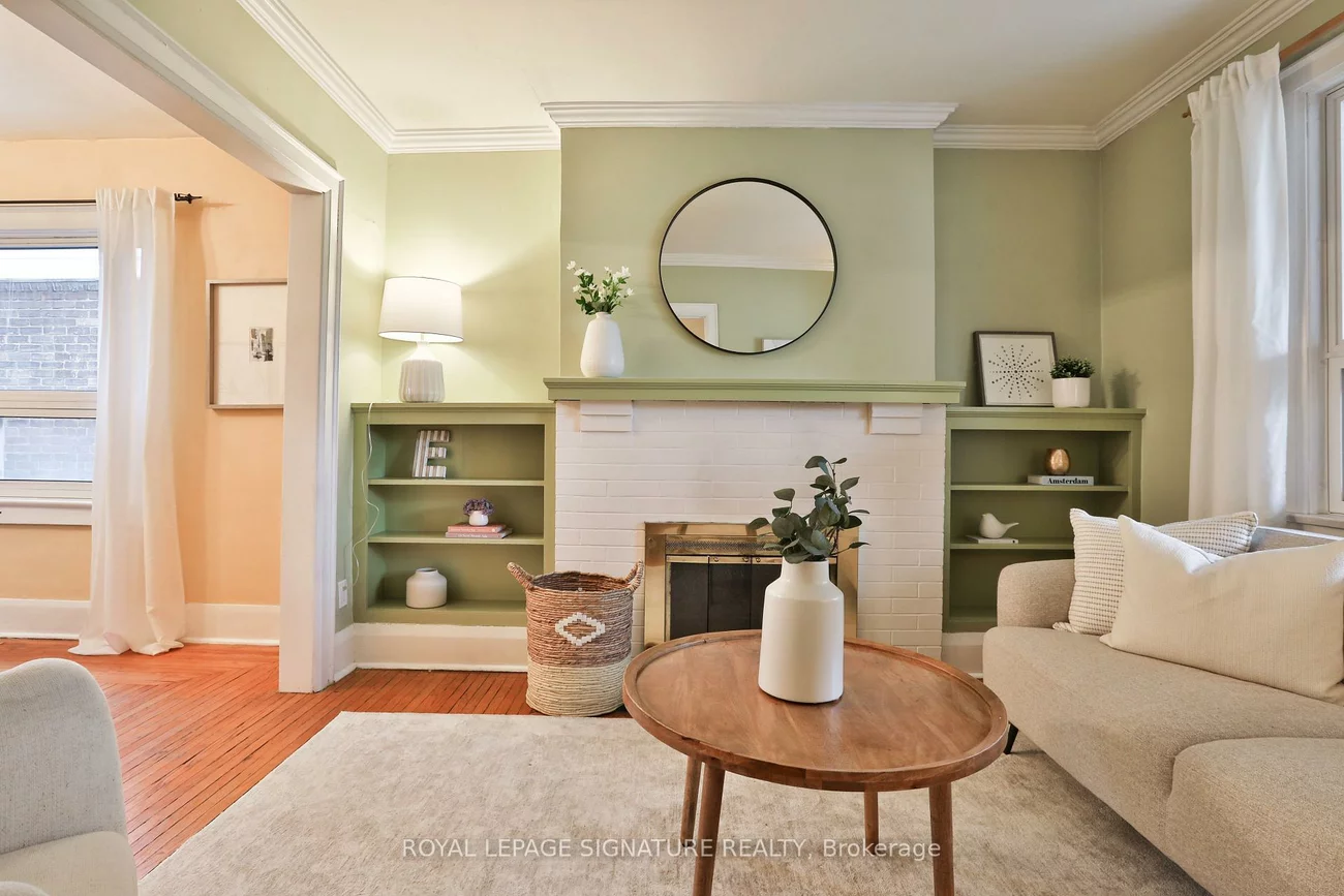 4, Earl Haig, Woodbine Corridor, Toronto