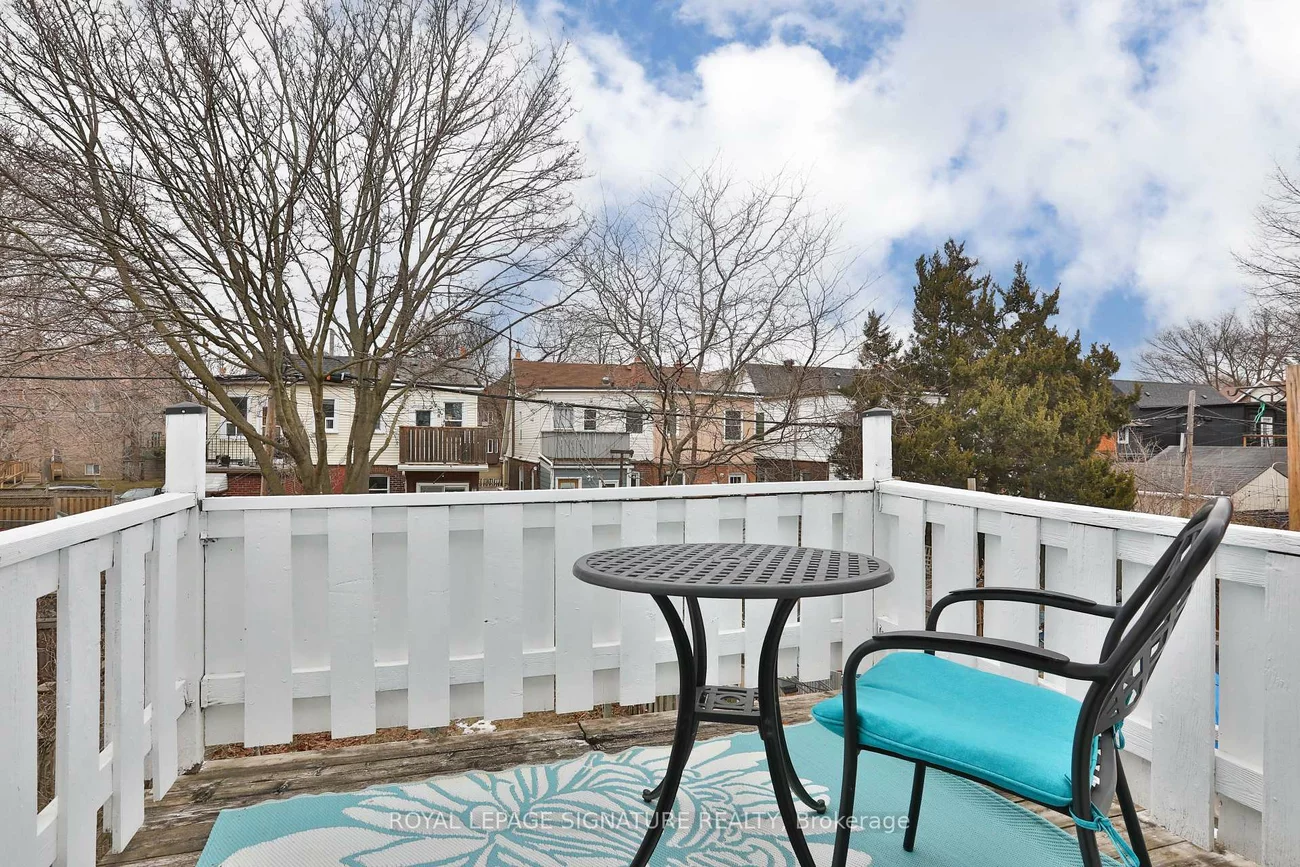 4, Earl Haig, Woodbine Corridor, Toronto