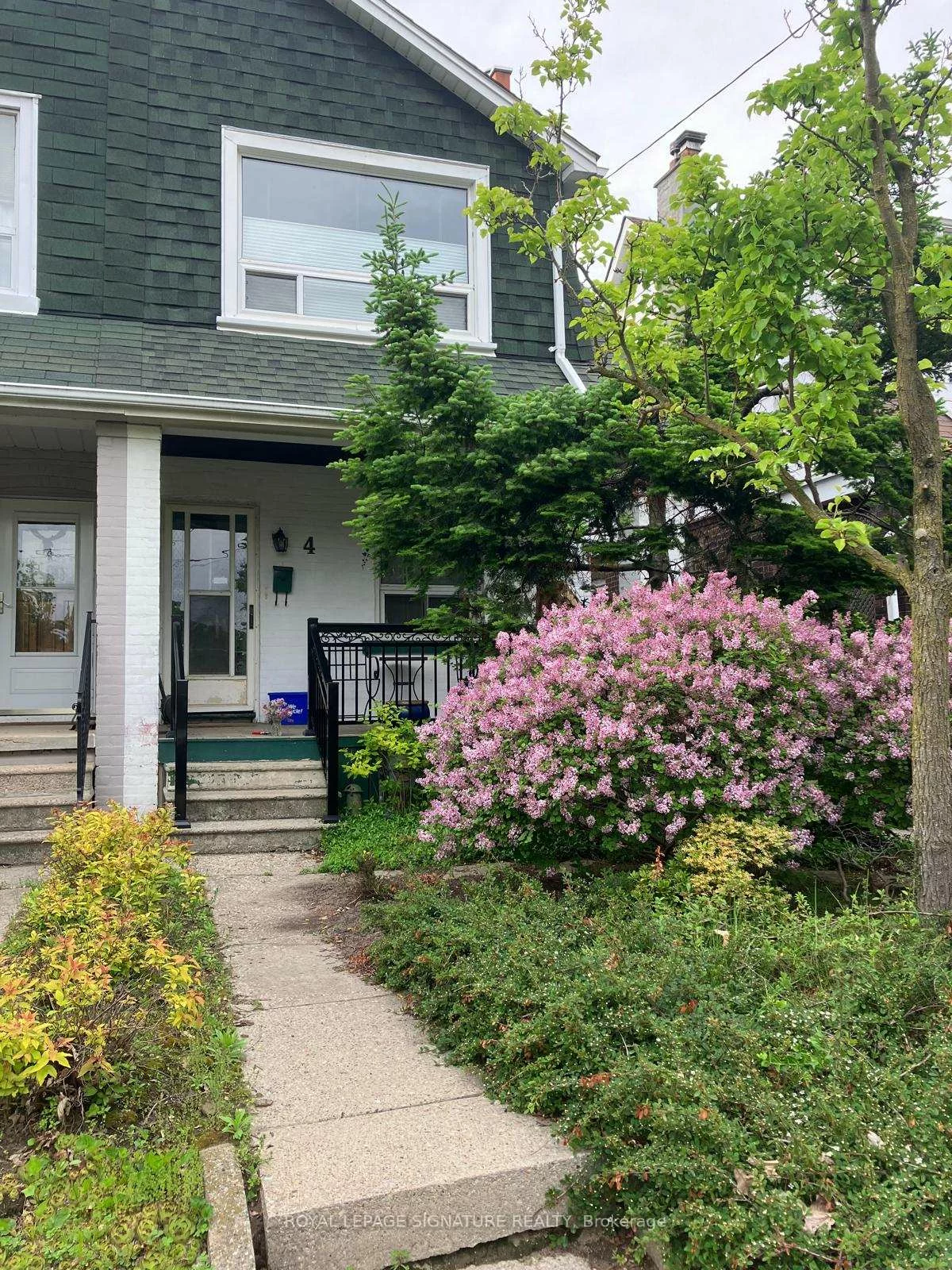 4, Earl Haig, Woodbine Corridor, Toronto