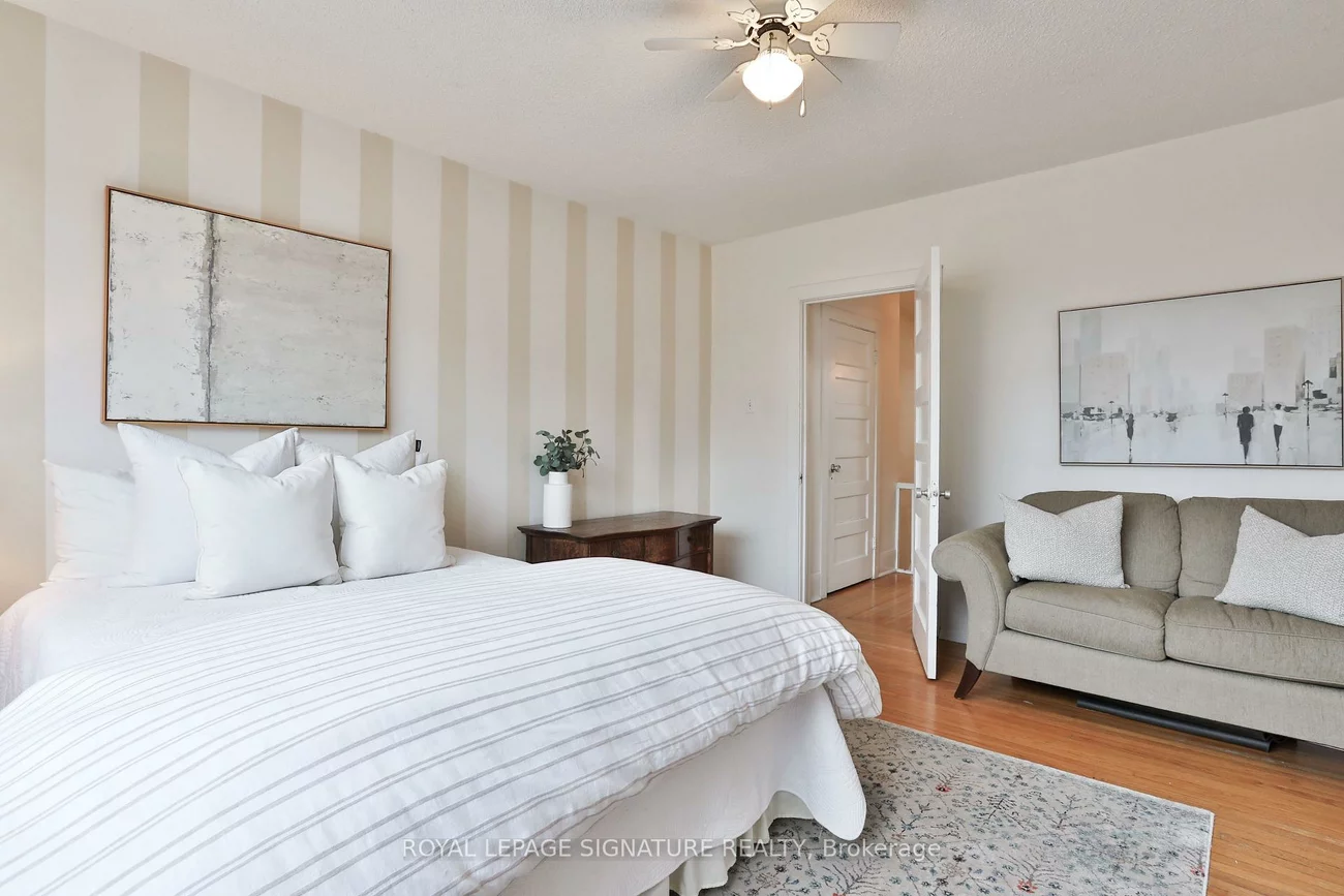 4, Earl Haig, Woodbine Corridor, Toronto