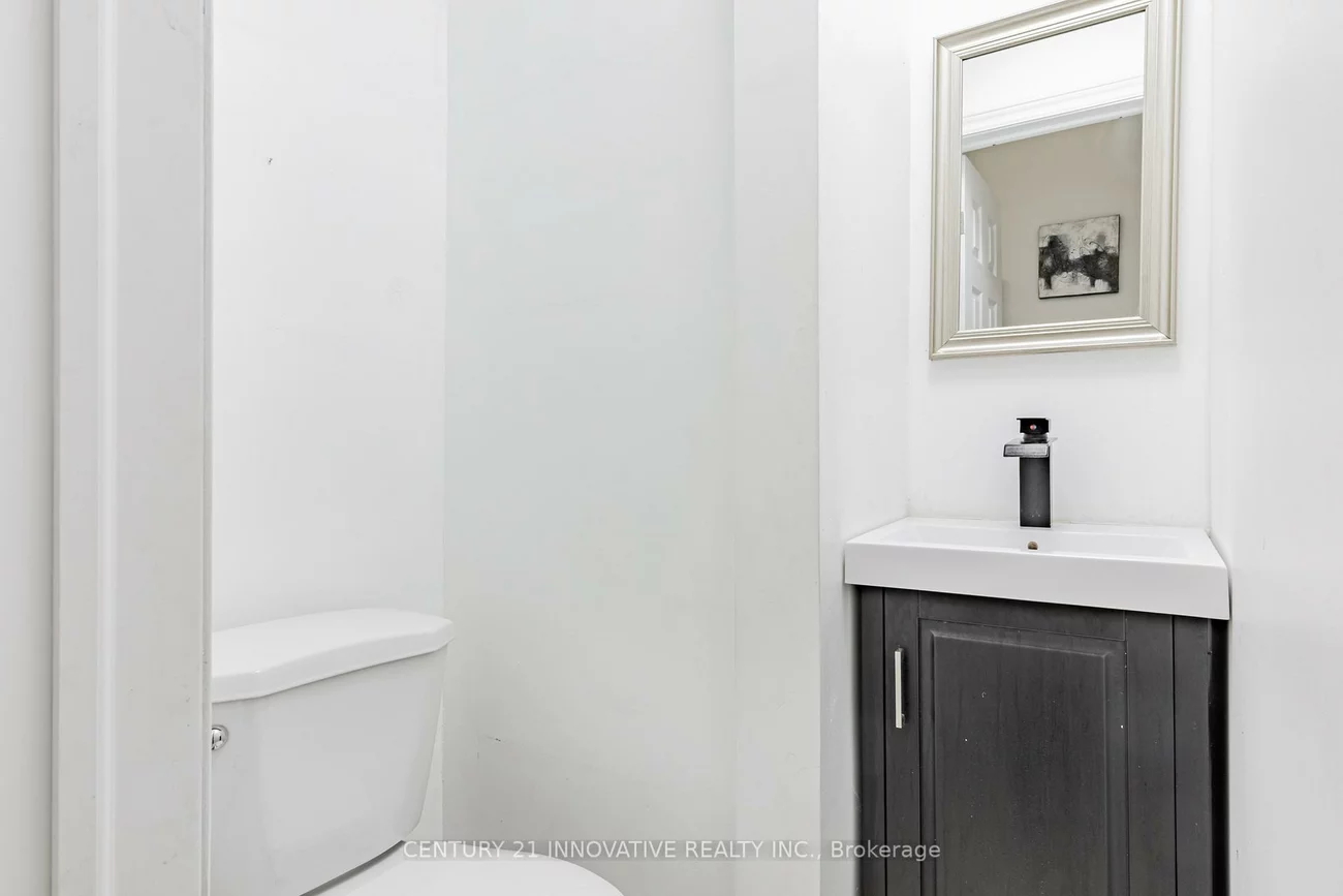 64, Dale, Guildwood, Toronto