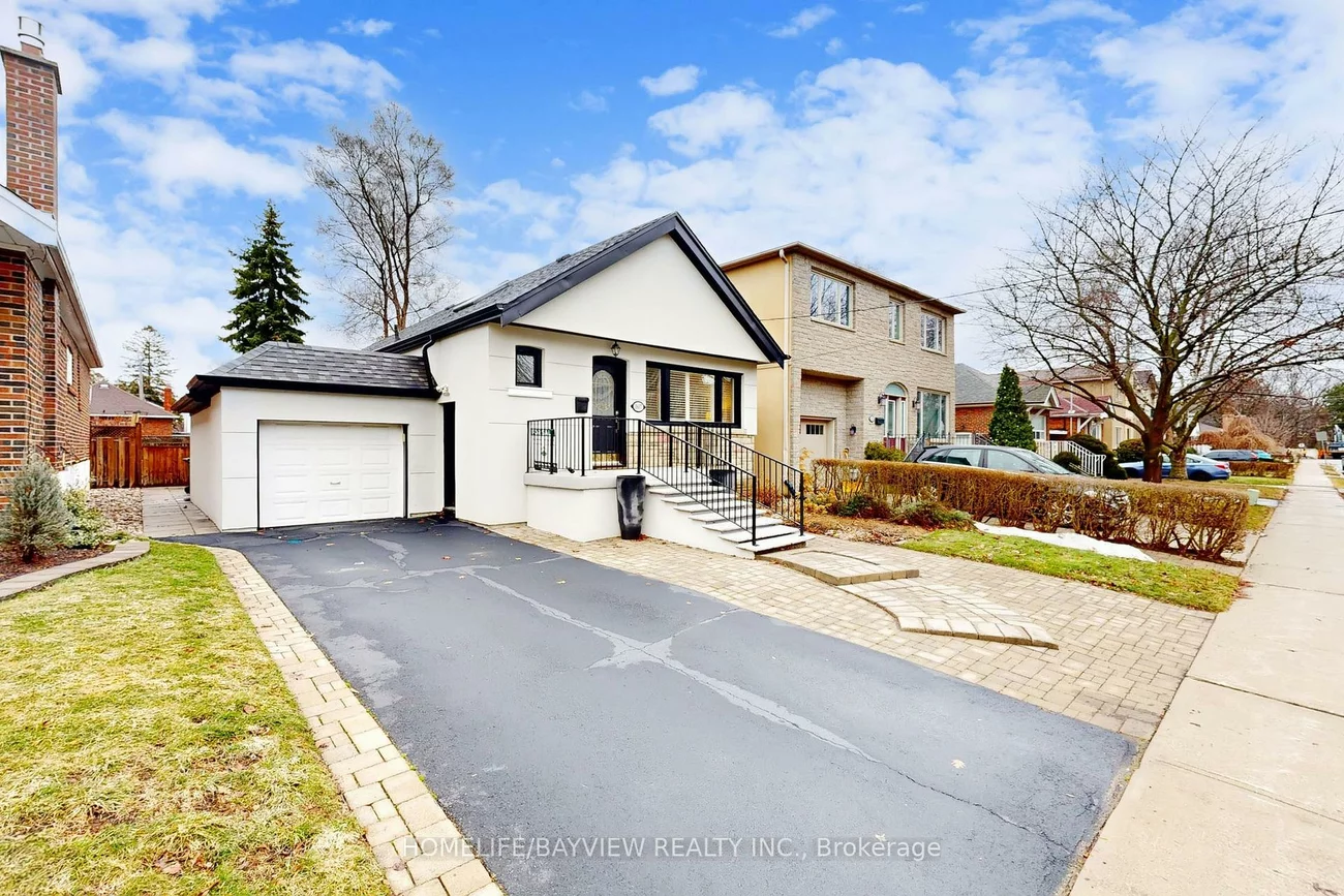 1607, Woodbine Heights, O'Connor-Parkview, Toronto
