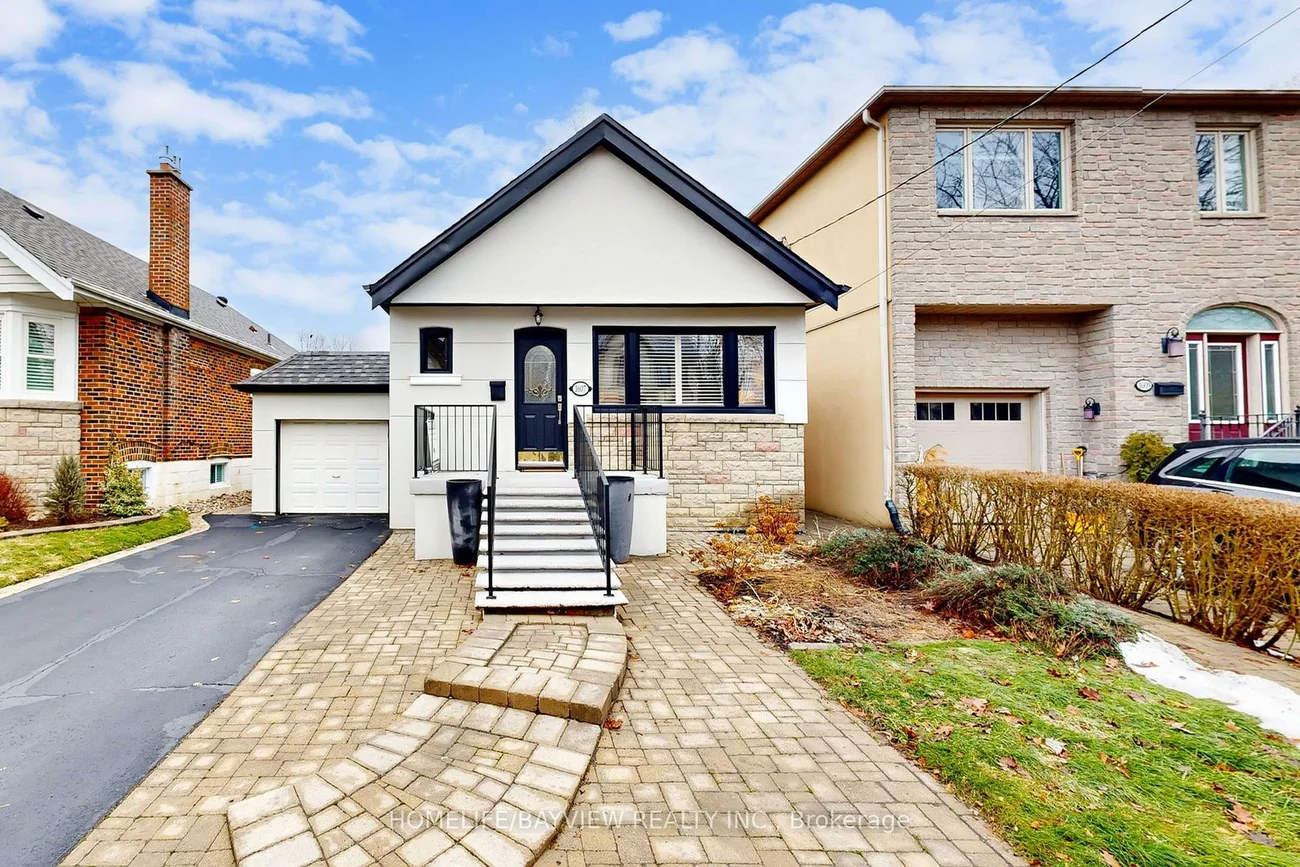 1607, Woodbine Heights, O'Connor-Parkview, Toronto