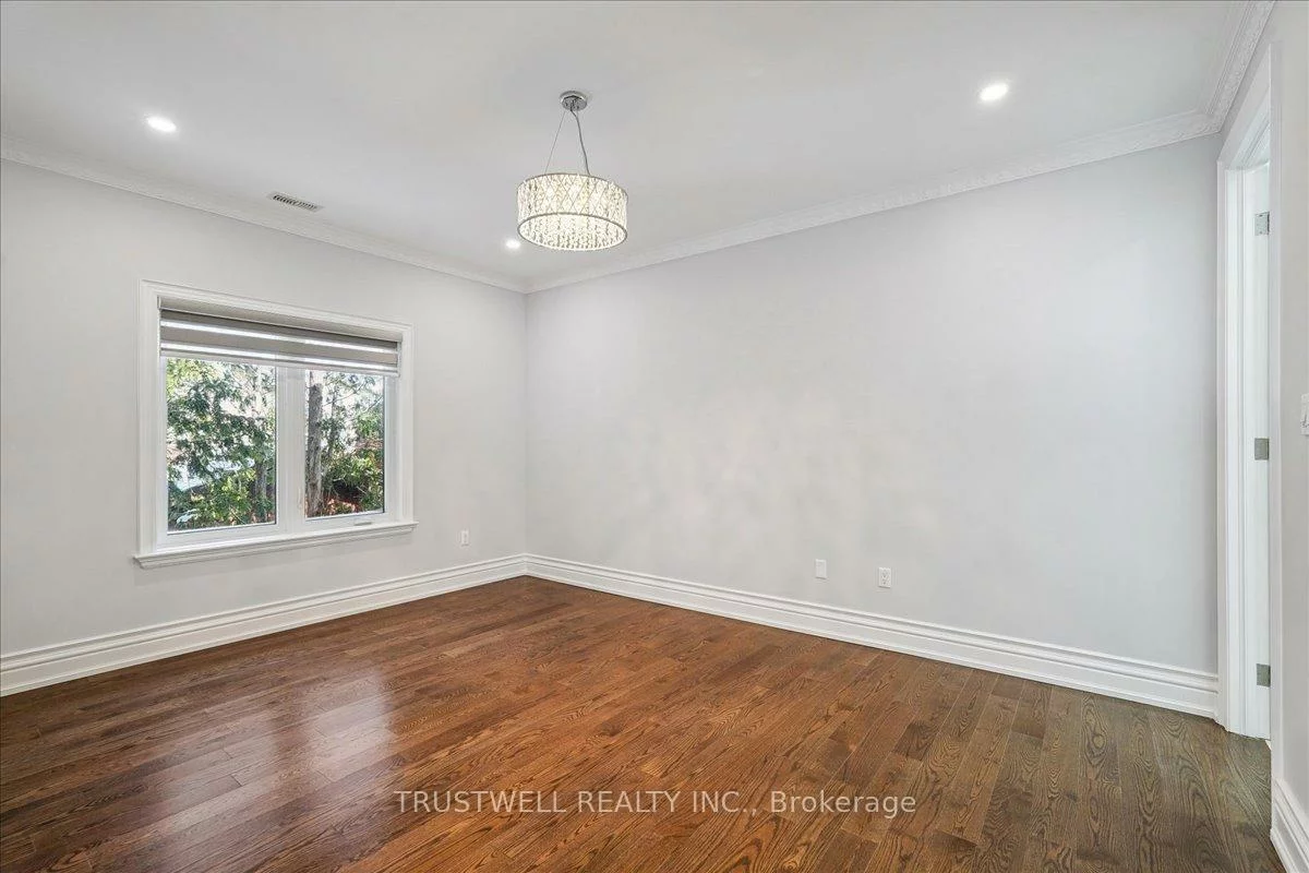 98, Castle Hill, L'Amoreaux, Toronto