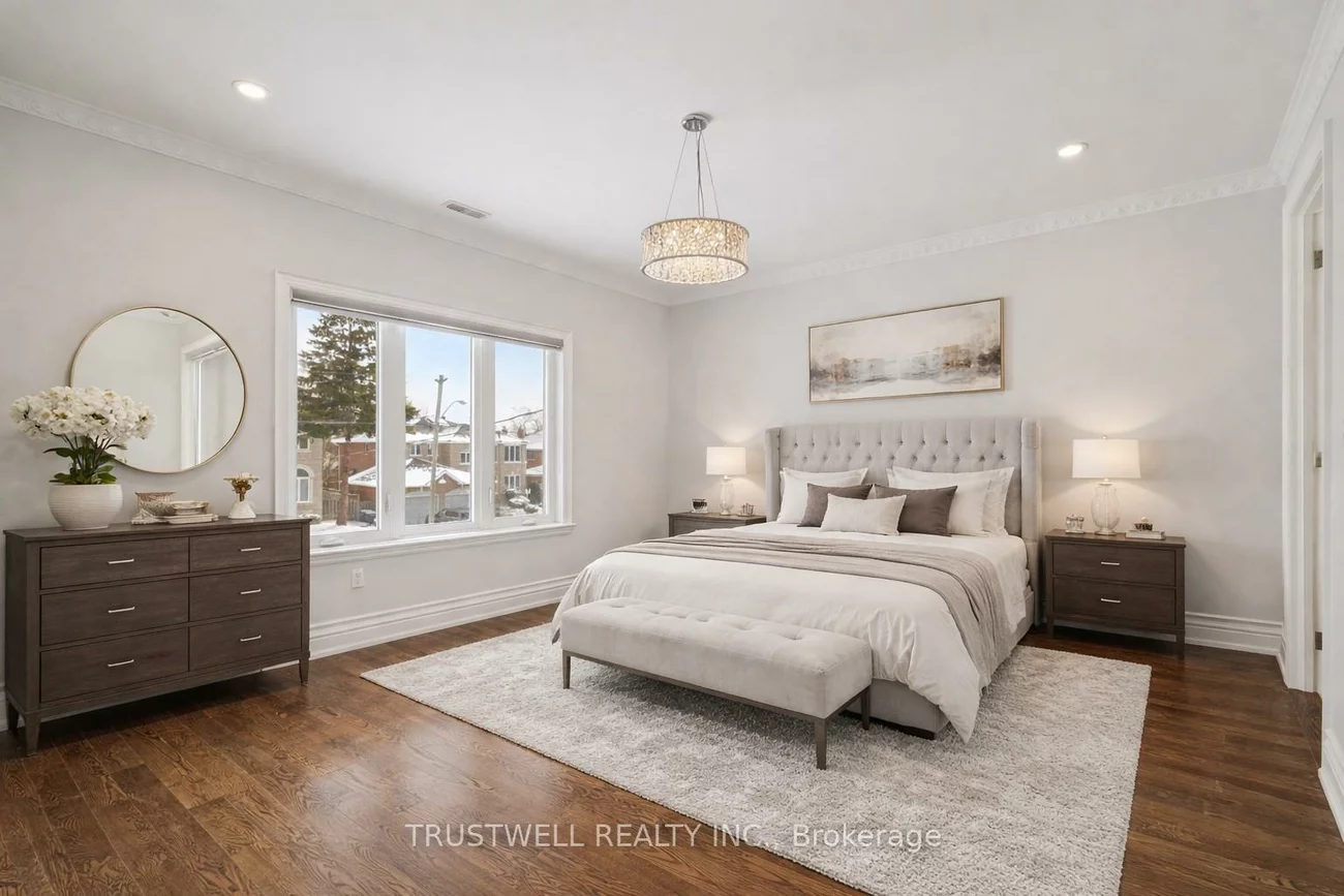 98, Castle Hill, L'Amoreaux, Toronto