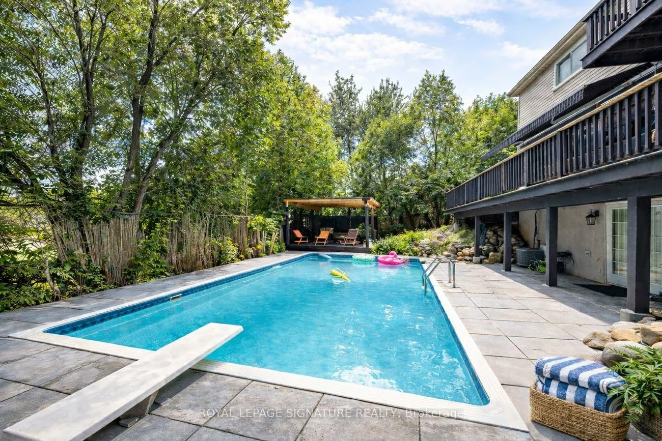 105, Catalina, Guildwood, Toronto