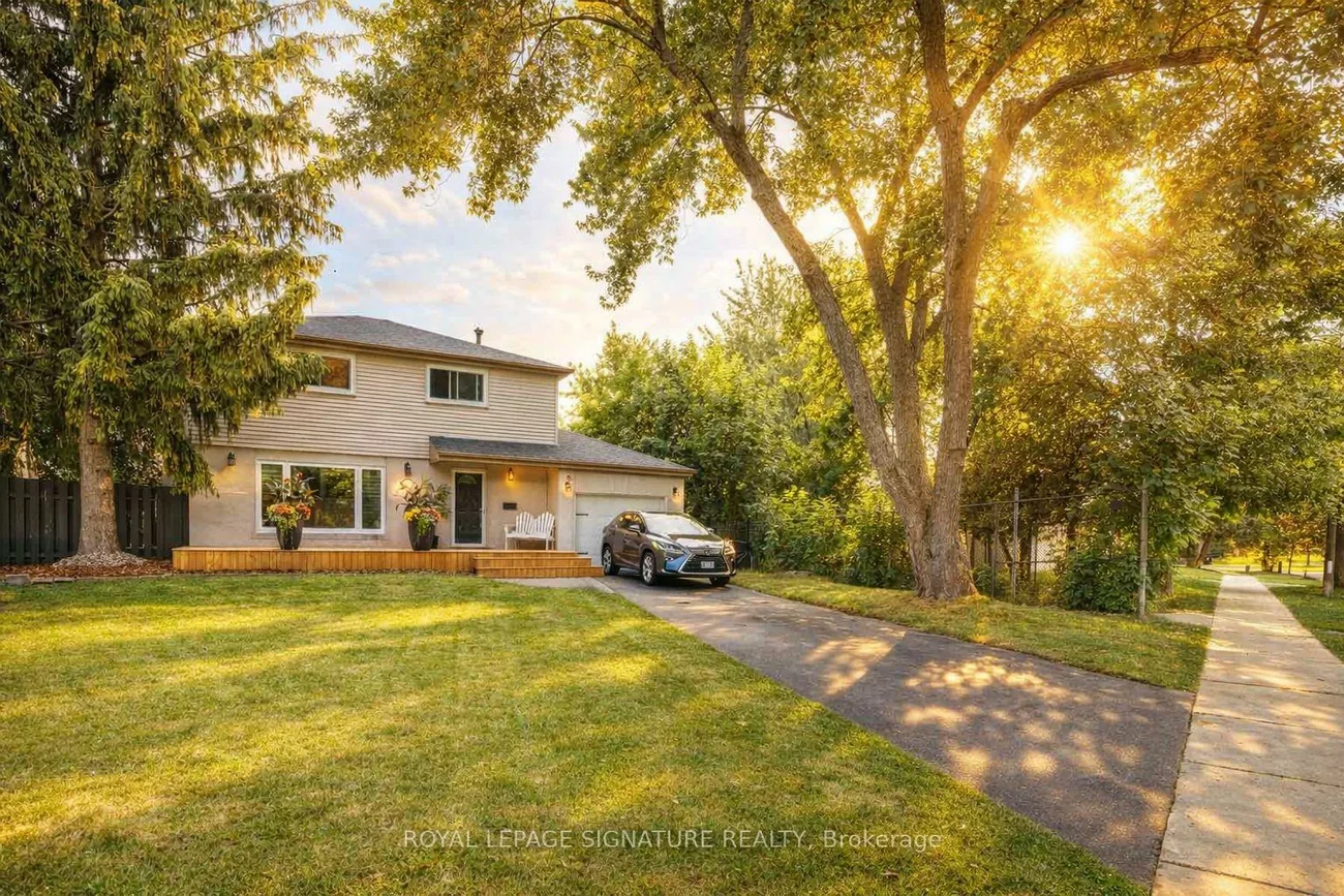 105, Catalina, Guildwood, Toronto