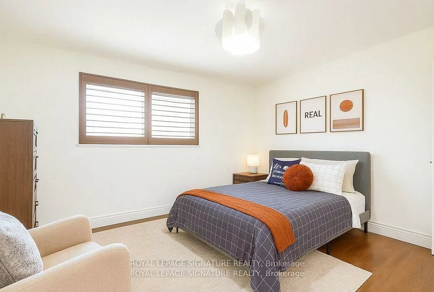 105, Catalina, Guildwood, Toronto