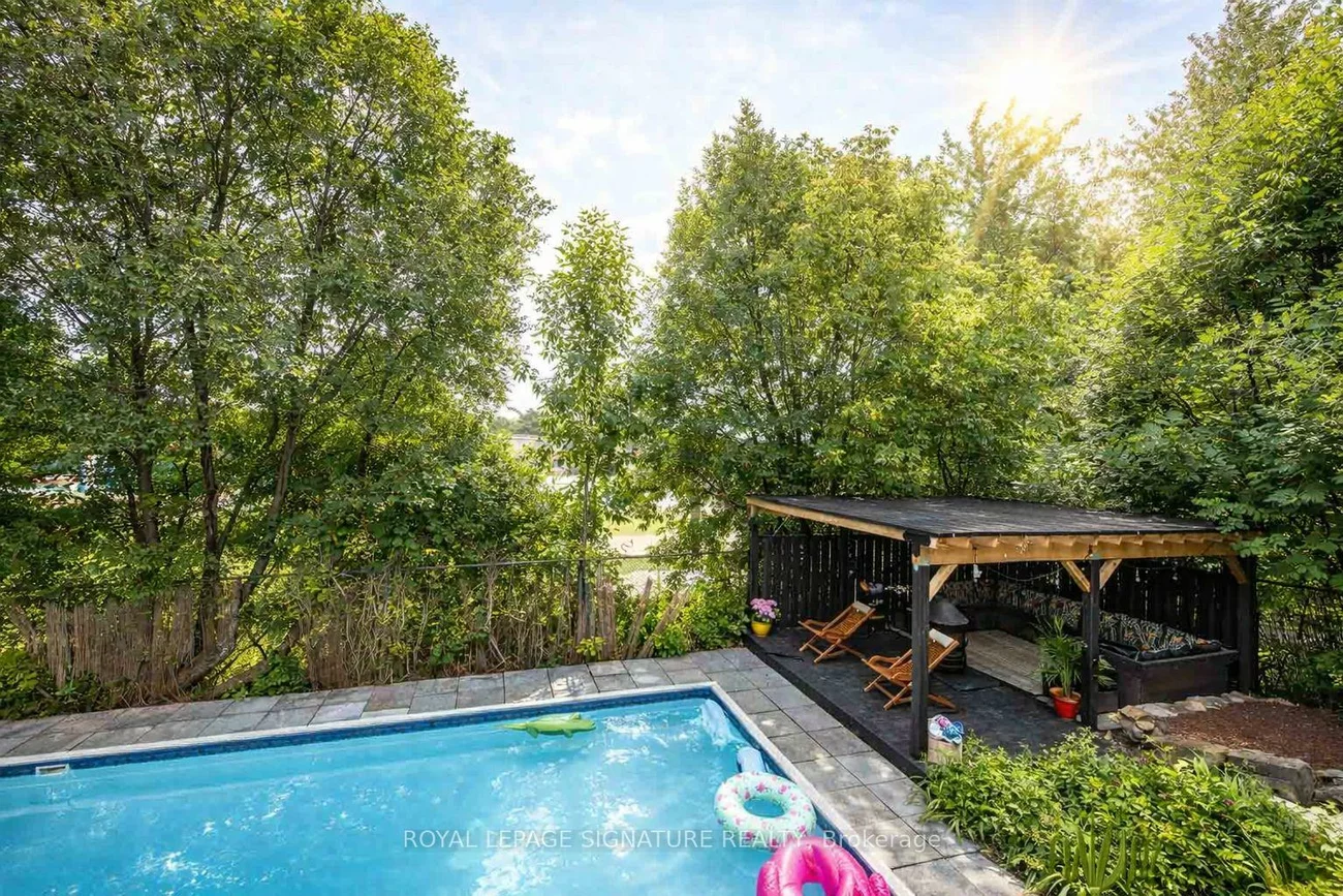 105, Catalina, Guildwood, Toronto