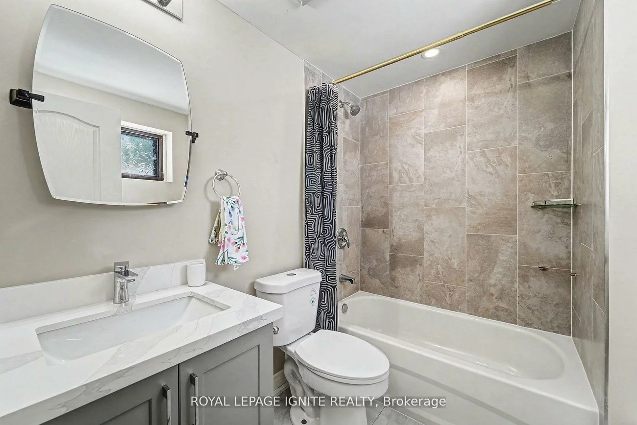 174, Darlingside, West Hill, Toronto