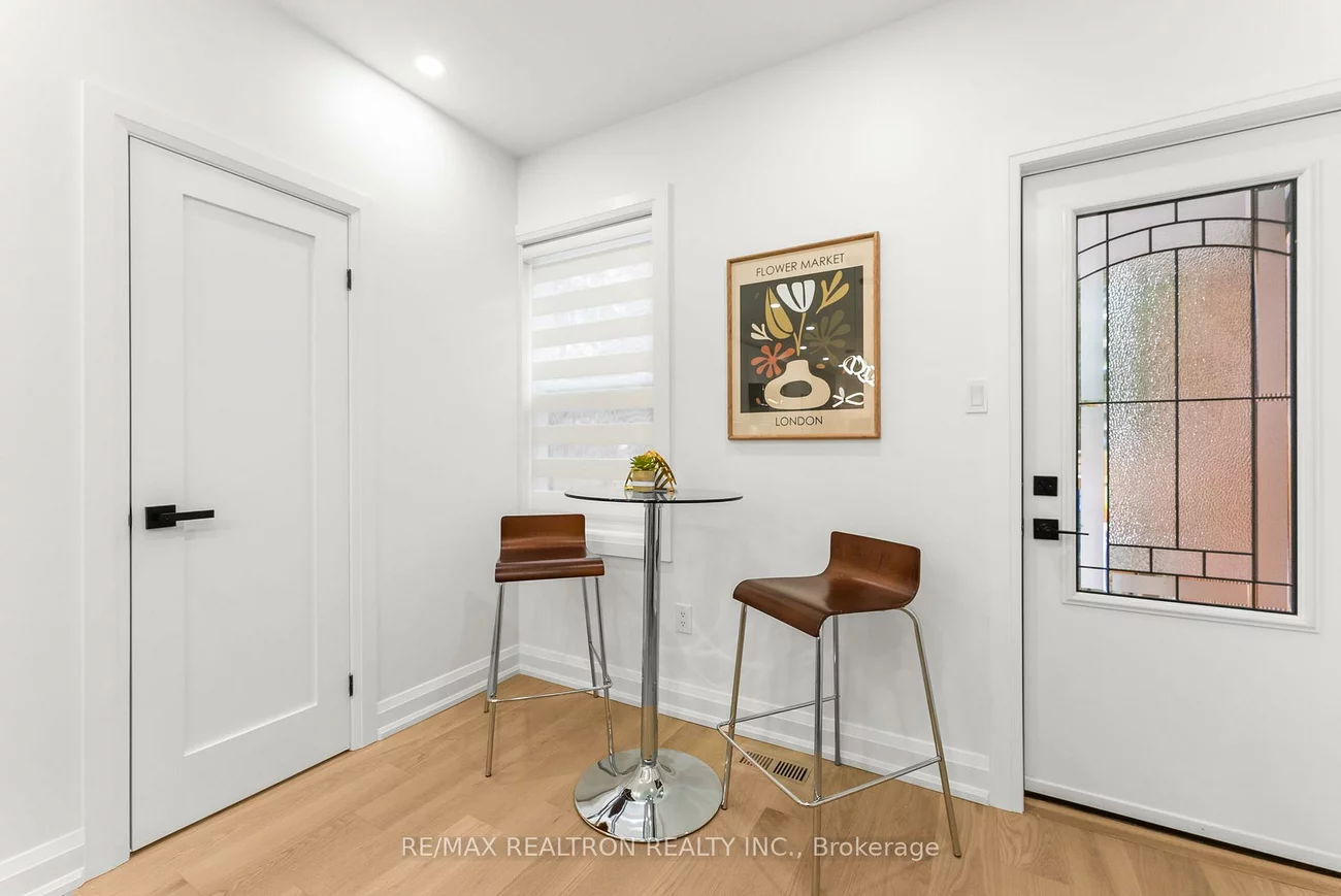 111, Glenmore, Woodbine Corridor, Toronto