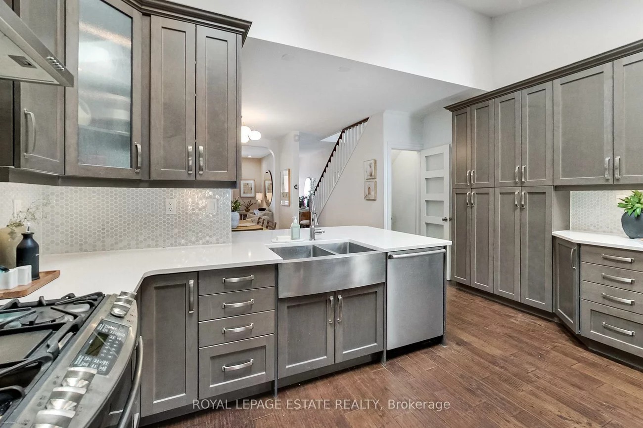 141, Drayton, Woodbine Corridor, Toronto