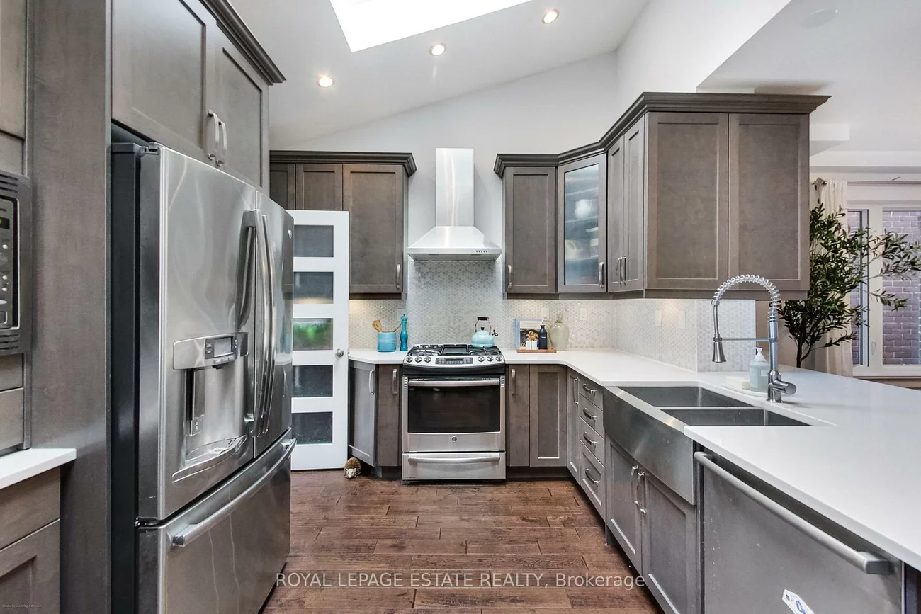 141, Drayton, Woodbine Corridor, Toronto