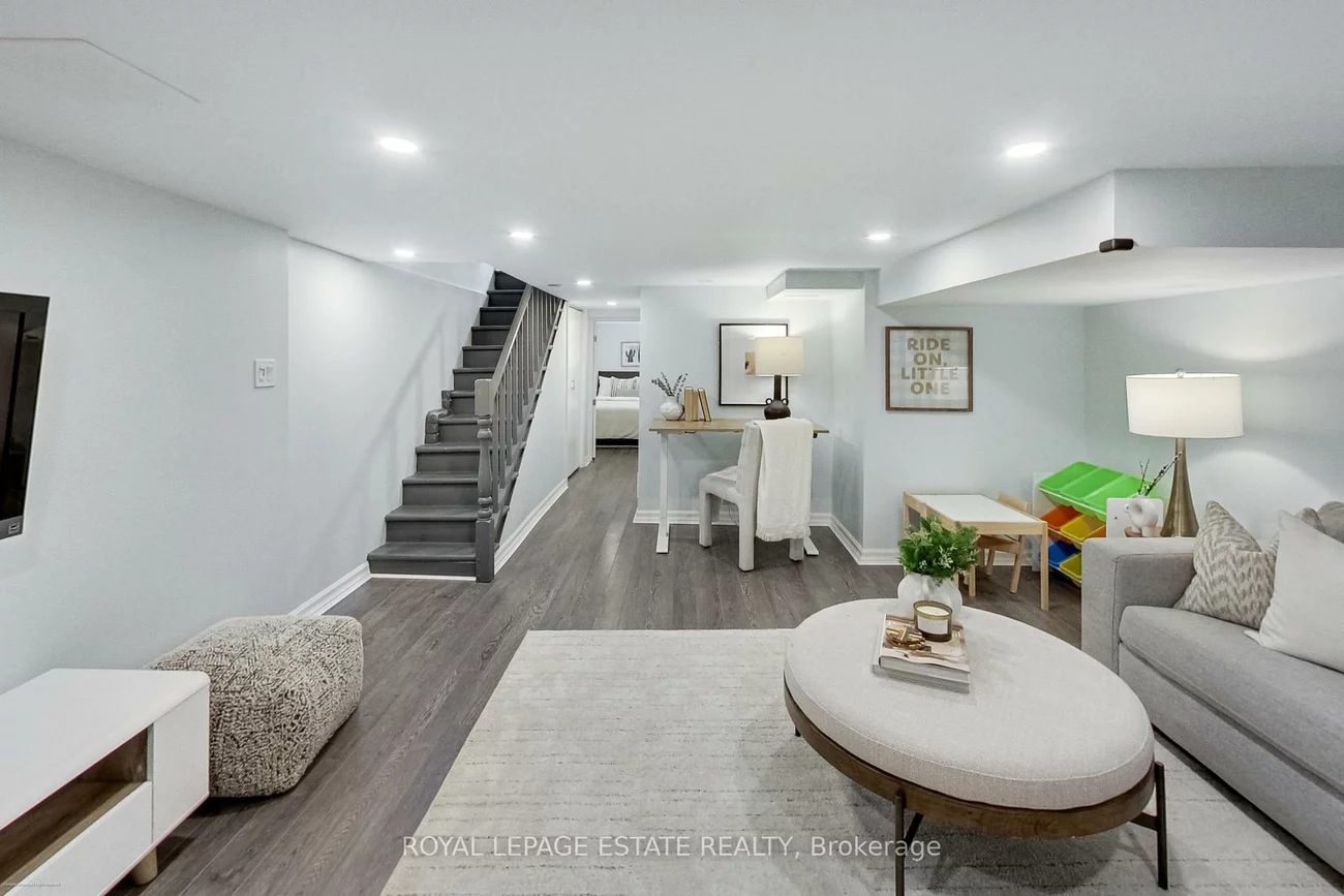 141, Drayton, Woodbine Corridor, Toronto