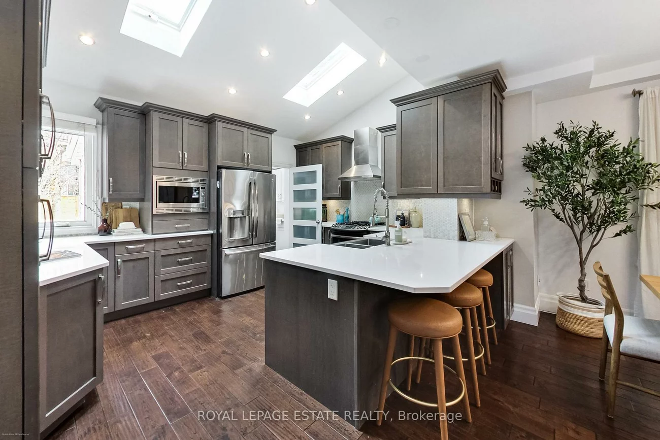 141, Drayton, Woodbine Corridor, Toronto