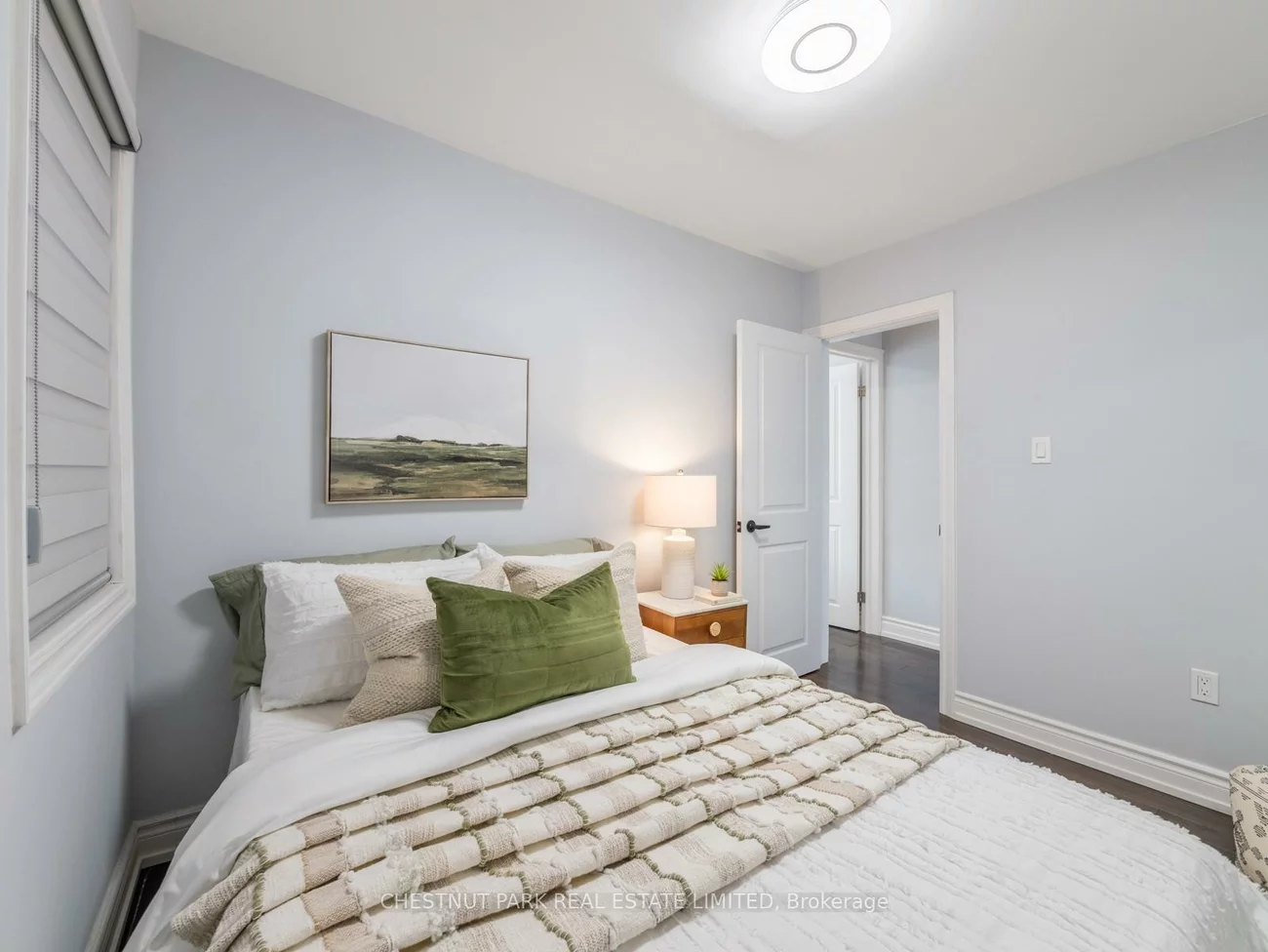 7, Weymouth, Crescent Town, Toronto